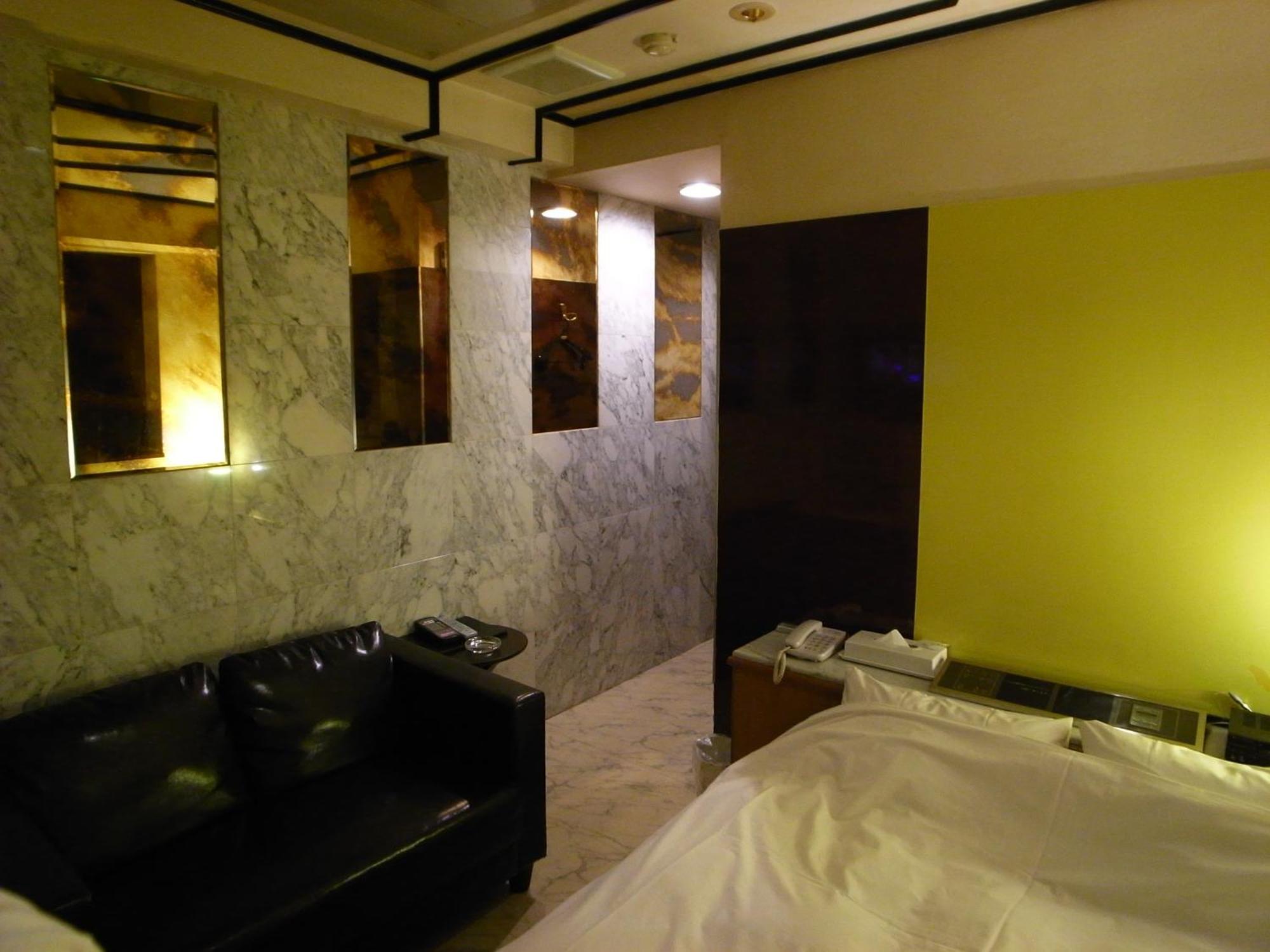 Hotel Rafaie (Adults Only) Tokyo Exterior photo